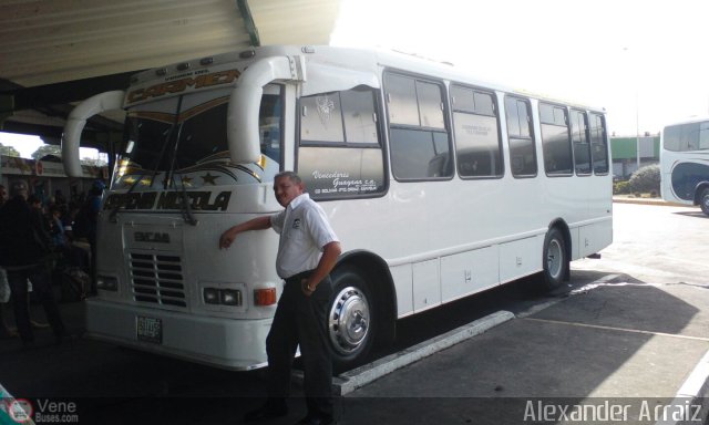 Profesionales del Transporte de Pasajeros  por Alexander Arraiz