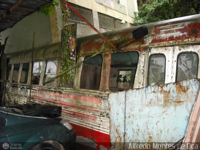 En Chiveras Abandonados Recuperación Lt01 por Alfredo Montes de Oca