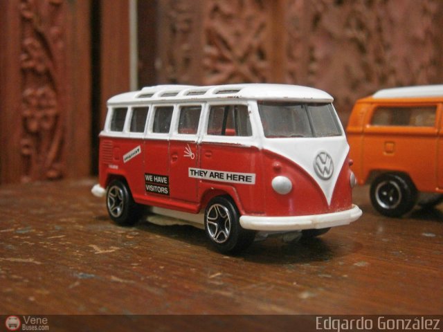 Maquetas y Miniaturas MDA-001 por Edgardo Gonz�lez