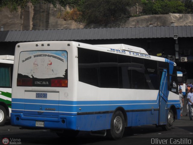 A.C. Don Augusto Malave Villalba 126 por Oliver Castillo