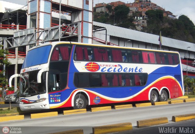 Expresos Occidente 227 por Waldir Mata