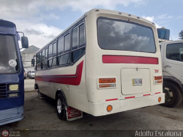 MI - Uni�n de Transportistas San Pedro A.C. 50 por Adolfo Escalona
