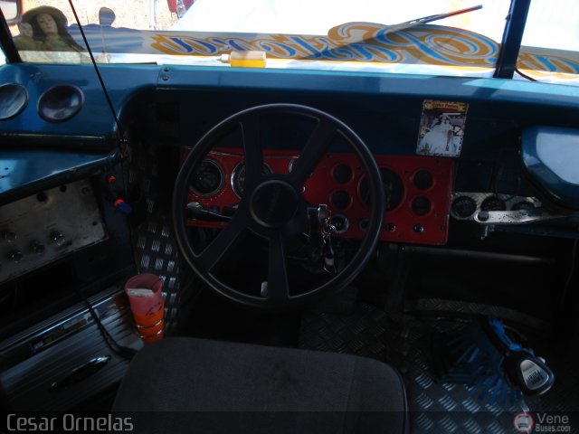 Transporte Guacara 0212 por Cesar Ornelas