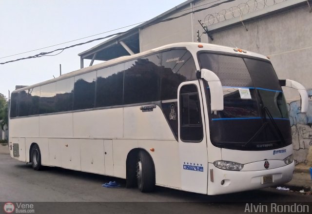 Particular o Desconocido AR-999 por Alvin Rond�n