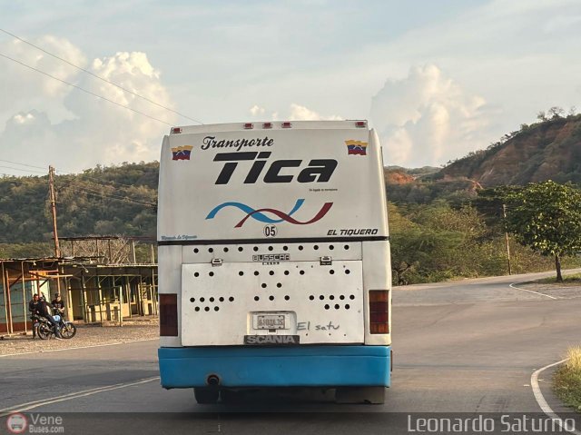Transporte Interestadal Tica 05 por Leonardo Saturno