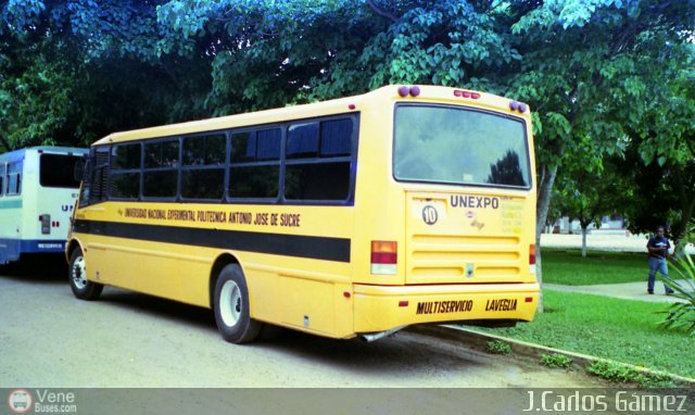 Universitarios y Escolares 10 por Pablo Acevedo