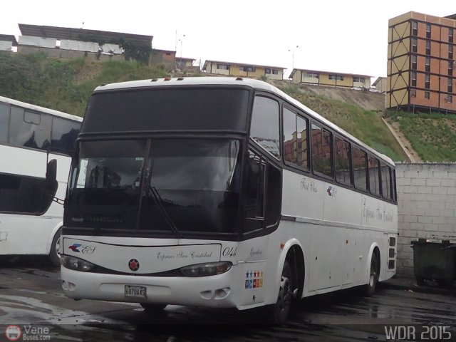 Expresos San Crist�bal 044 por Waldir Mata