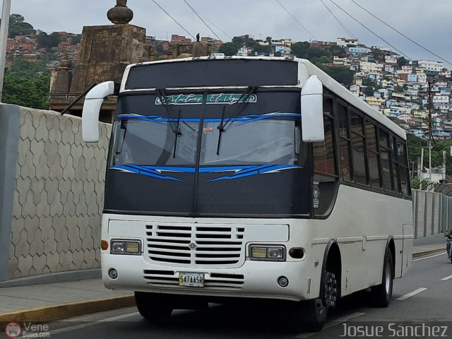 Colectivos El Vig�a 033 por Josue S�nchez