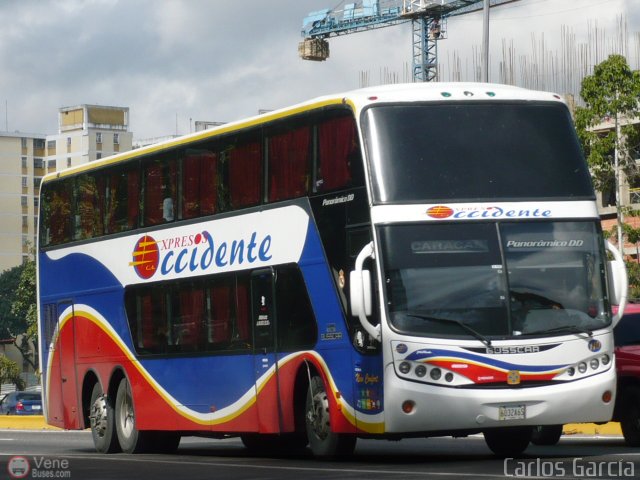 Expresos Occidente 110 por Carlos Garc�a