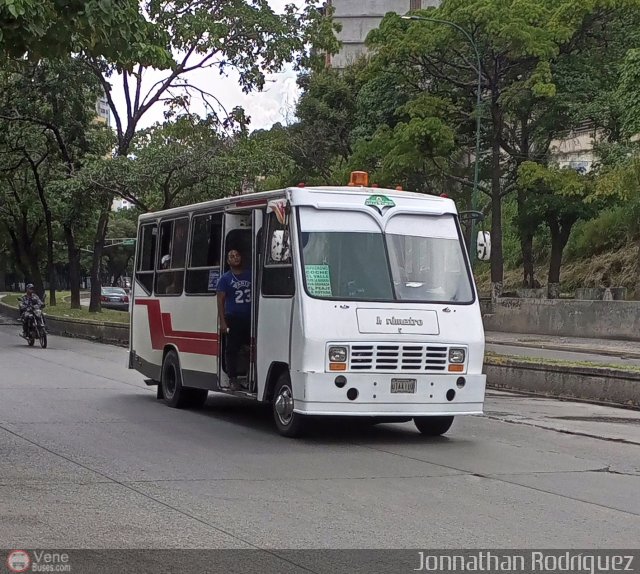 DC - S.C. Plaza Espa�a - El Valle - Coche 511 por Jonnathan Rodr�guez