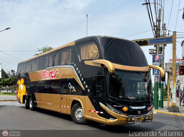Transporte Flores Hermanos S.R.L 951 por Leonardo Saturno