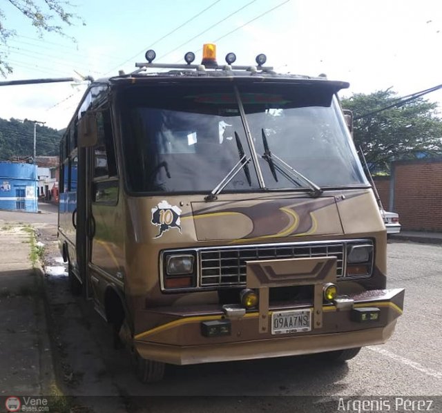 TA - L�nea Unidad Vecinal 10 por Jerson Nova