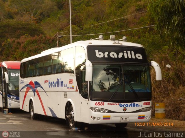 Expreso Brasilia 6581 por J. Carlos G�mez