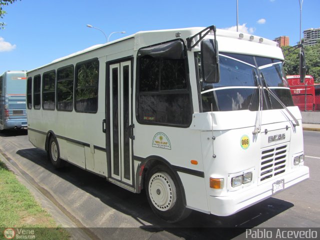 Coop. Transporte Menca de Leoni 066 por Pablo Acevedo