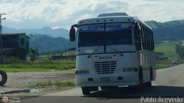 L�nea 12 de Octubre 060 por Pablo Acevedo