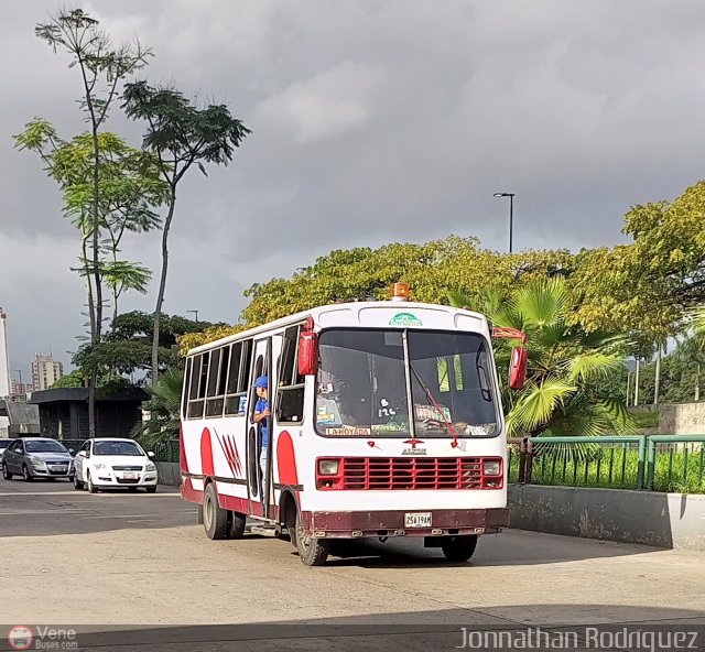 DC - S.C. Plaza Espa�a - El Valle - Coche 176 por Jonnathan Rodr�guez
