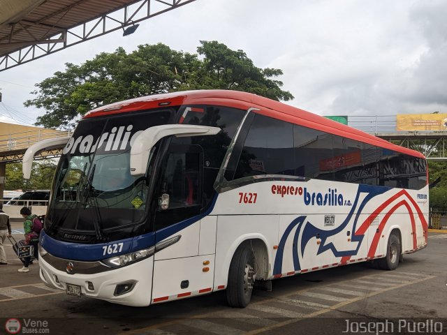 Expreso Brasilia 7627 por Joseph Puello