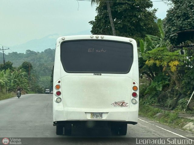 Particular o Desconocido 597 por Leonardo Saturno