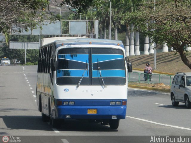 Uni�n Conductores Aeropuerto Maiquet�a Caracas 081 por Alvin Rond�n