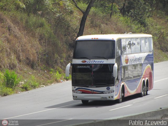 Expresos Occidente 140 por Pablo Acevedo