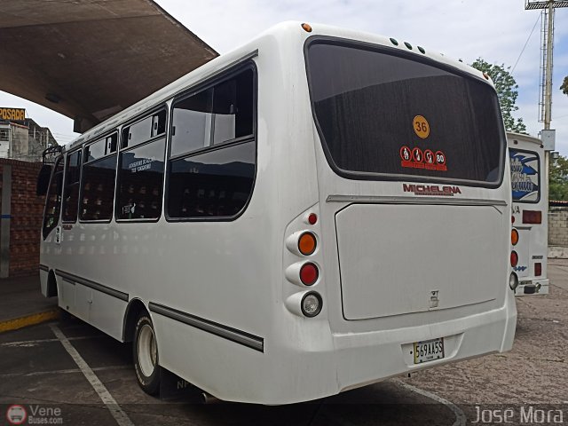 A.C. L�nea Col�n 36 por Jos� Mora