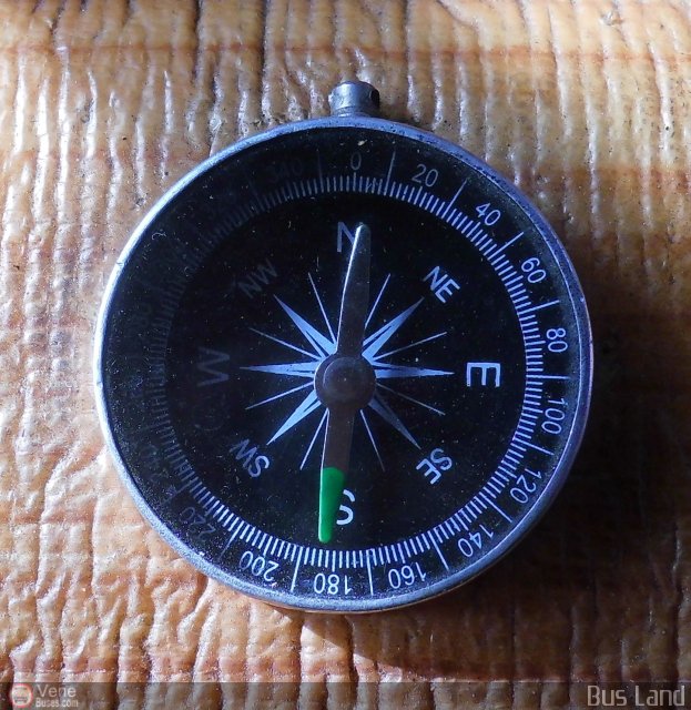 DC - Uni�n L�dice - Silencio 45 por Waldir Mata