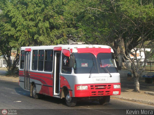 Particular o Desconocido 00010 por Kevin Mora