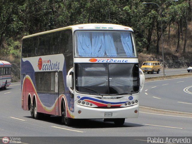 Expresos Occidente 010 por Pablo Acevedo