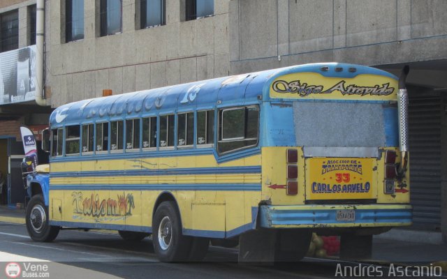 Cooperativa Carlos Arvelo 33 por Andr�s Ascanio