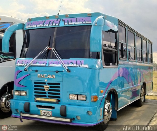 Particular NO USAR M�S 41 por Alvin Rond�n