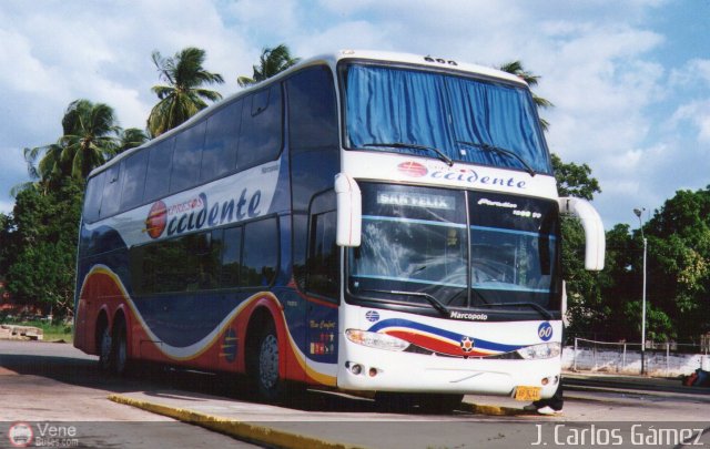 Expresos Occidente 060 por J. Carlos G�mez