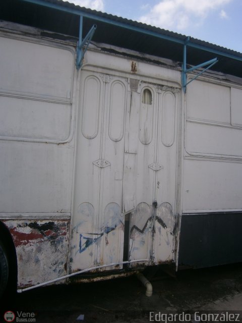 En Chiveras Abandonados Recuperaci�n IMTC-PM-01 por Edgardo Gonz�lez