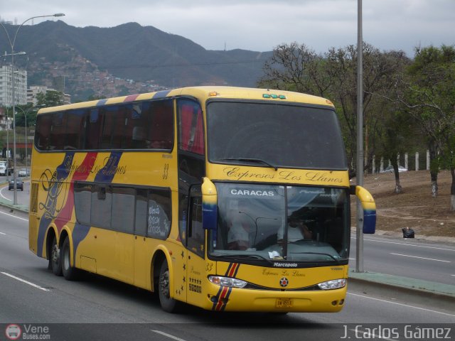 Expresos Los Llanos 033 por J. Carlos G�mez