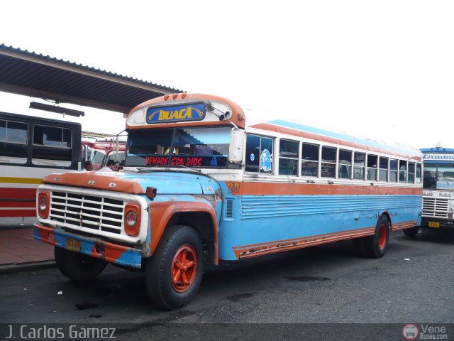 L�nea Duaca 20 por J. Carlos G�mez