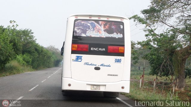 A.C. Mixta de Transporte T�chira M�rida R.L. 0020 por Leonardo Saturno