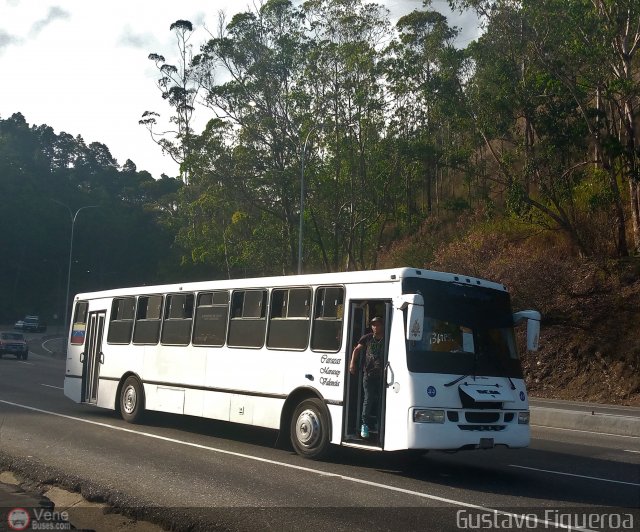 Transporte El Esfuerzo 44 por Gustavo Figueroa