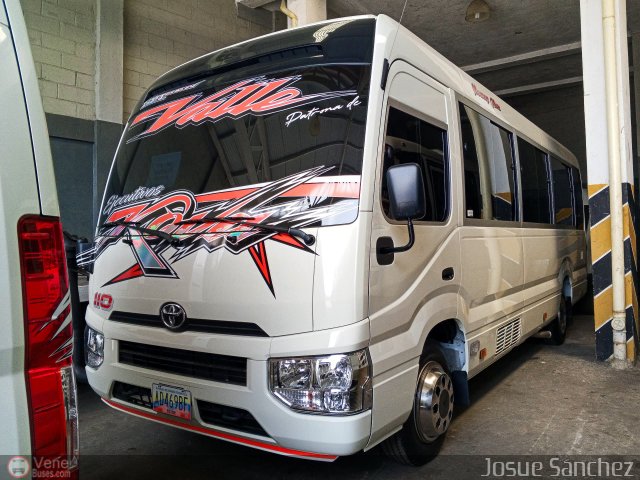 Ejecutivos Kova 110 por Josue S�nchez