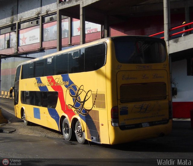 Expresos Los Llanos 032 por Waldir Mata