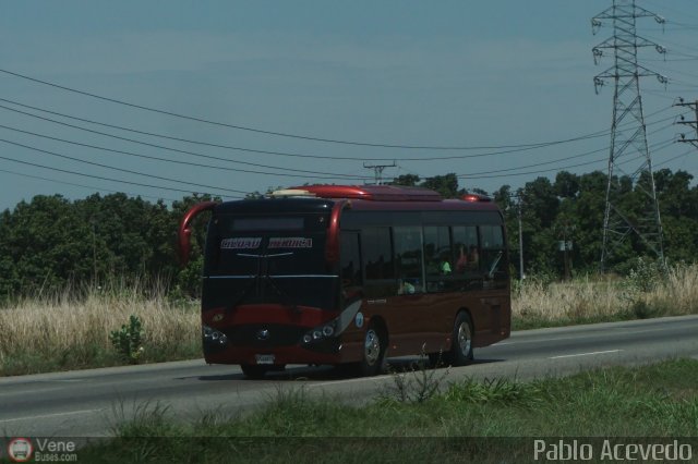 Particular o Desconocido 03 por Pablo Acevedo