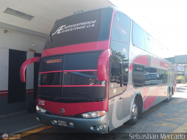 Aeroexpresos Ejecutivos 2112 por Sebasti�n Mercado