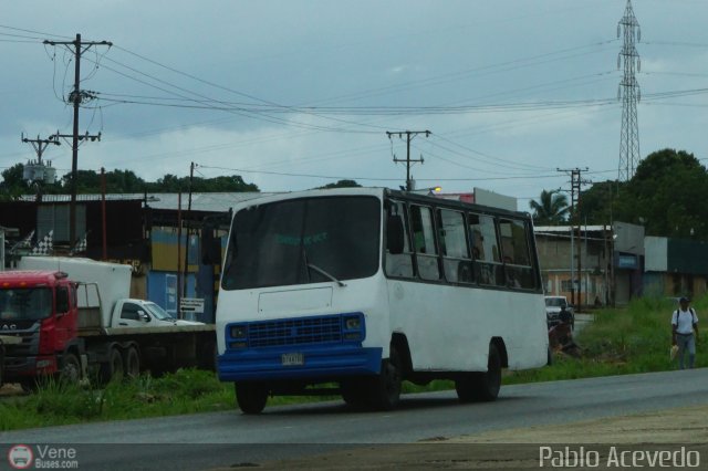 CA - Uni�n 12 de Octubre 084 por Pablo Acevedo