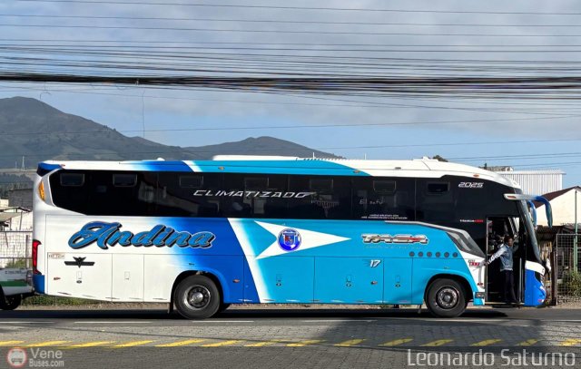 TACA Andina 17 por Leonardo Saturno