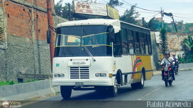 U.C. Catia - El Junquito 003 por Pablo Acevedo