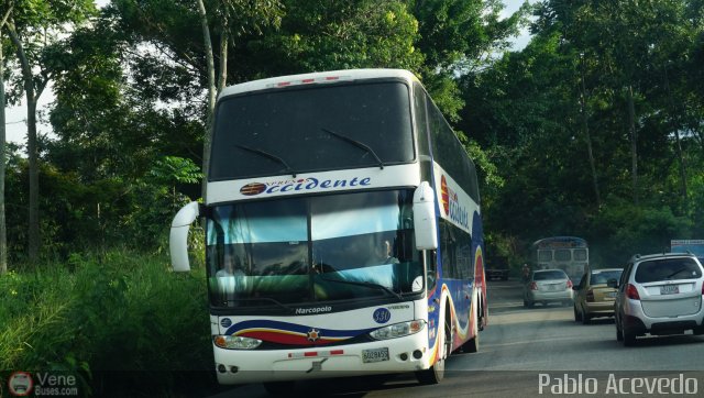 Expresos Occidente 330 por Pablo Acevedo