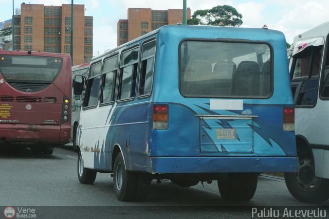Particular o Desconocido 06A por Pablo Acevedo