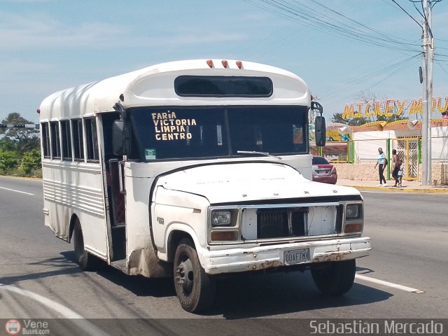 ZU - Colectivos La Limpia - La Estrella 015 por Sebasti�n Mercado