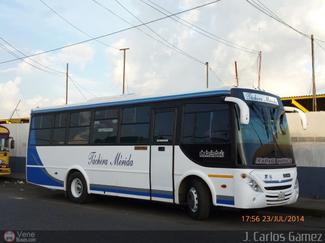 A.C. Mixta de Transporte T�chira M�rida R.L. 0014 por J. Carlos G�mez