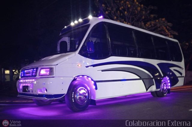 ZU - A.C. L�nea por puesto San Francisco 09 por Sebasti�n Mercado