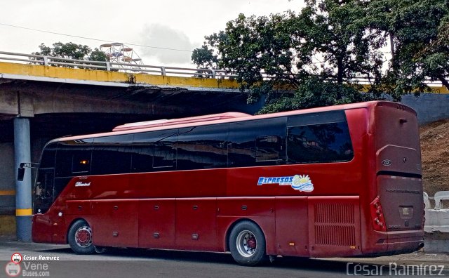 Expresos Sol y Mar 002 por C�sar Ram�rez