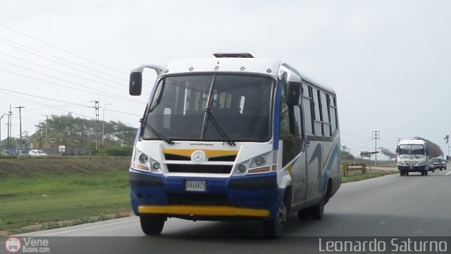 Particular o Desconocido 04 por Leonardo Saturno